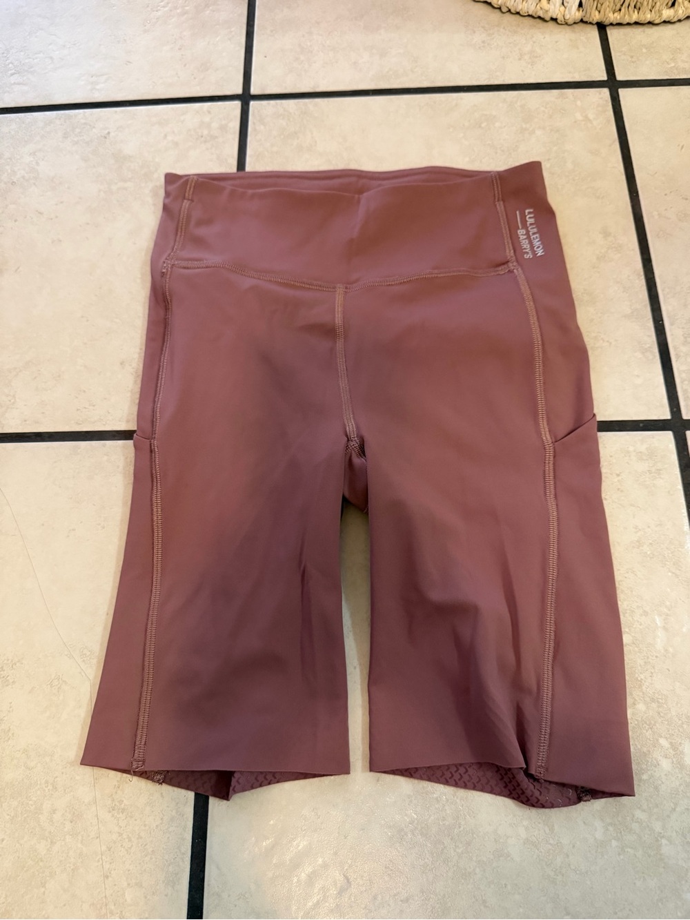 lululemon athletica Barry’s Rose-Mauve High-Rise Bike Shorts